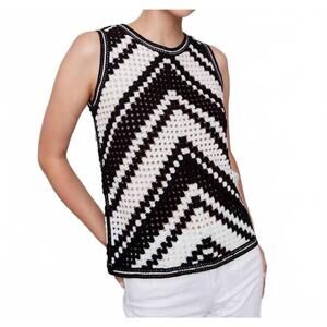 NEW CHARLIE B crocheted top in pepper